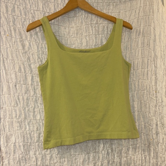 Eddie Bauer: Green Tank Top, Shelf Bra, Size: Medium - Picture 1 of 7